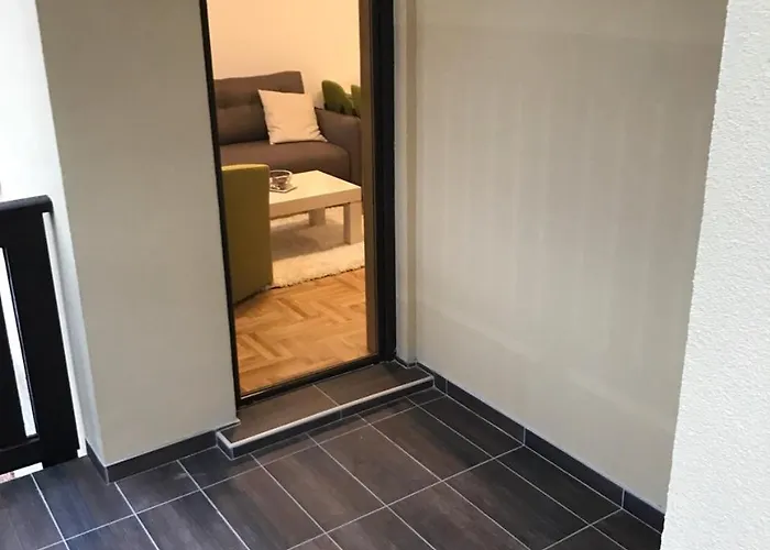 Jakovljevic Aparthotel 3*